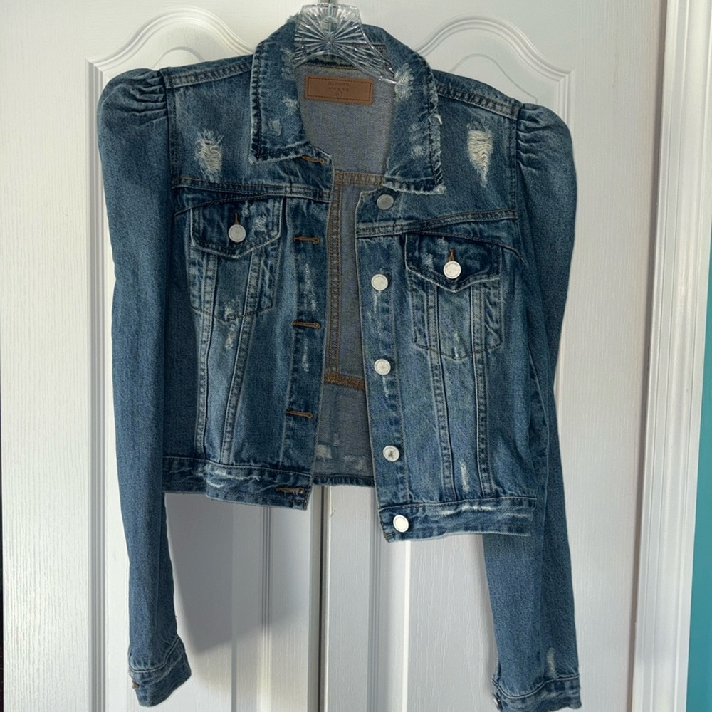 Denim cropped jacket